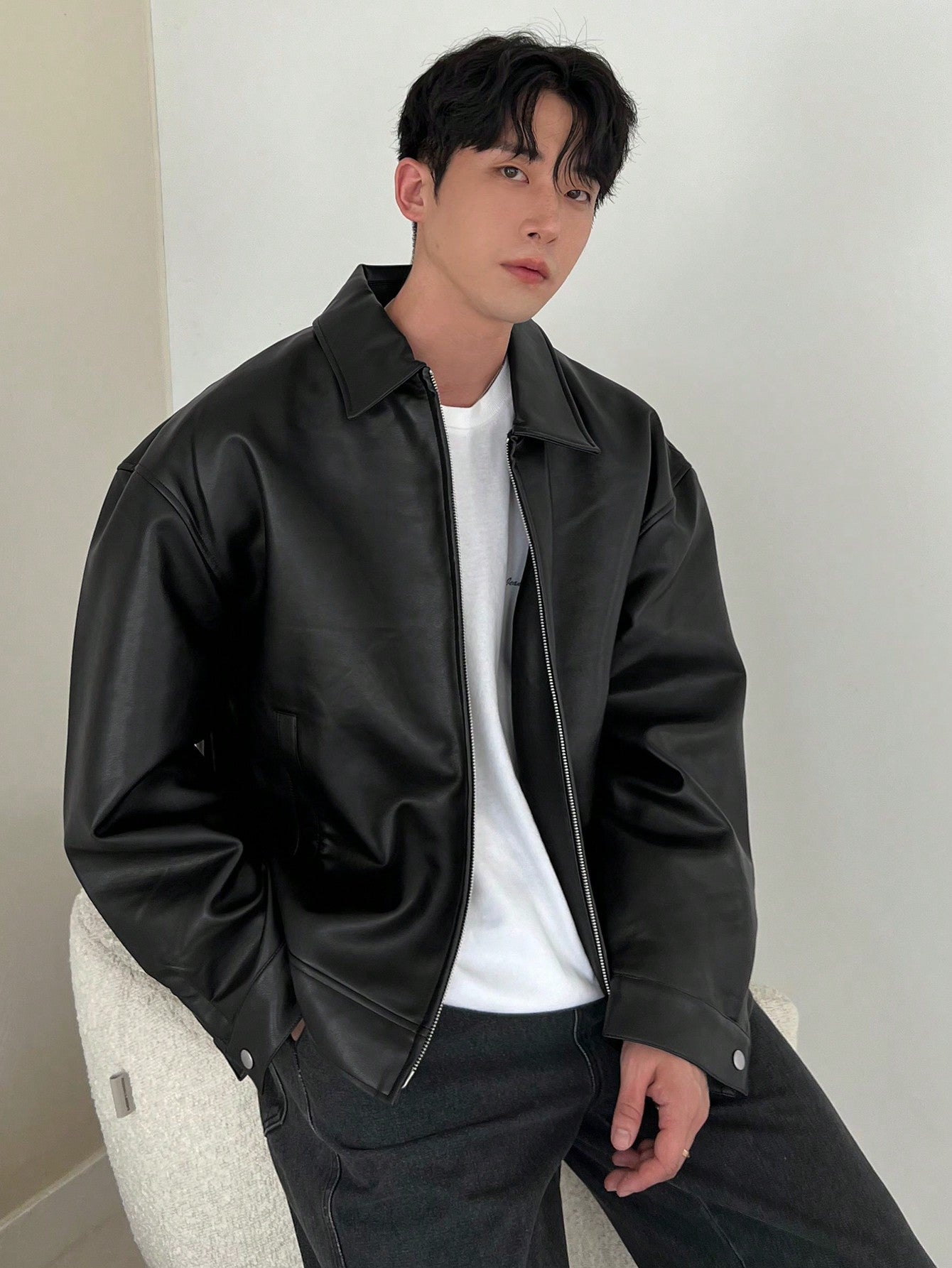 DAZY 1pc Men Plain Black Faux Leather Jacket & Coat For Autumn Black