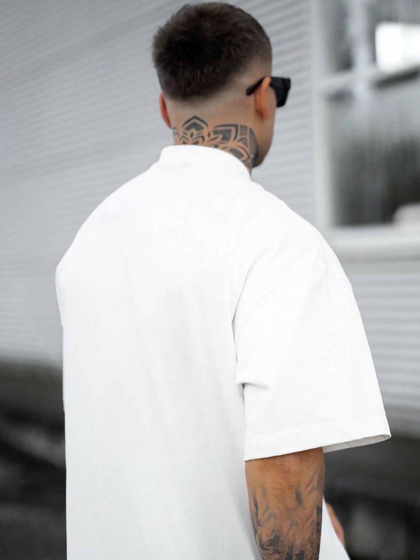 Men Letter Graphic Drop Shoulder Tee White