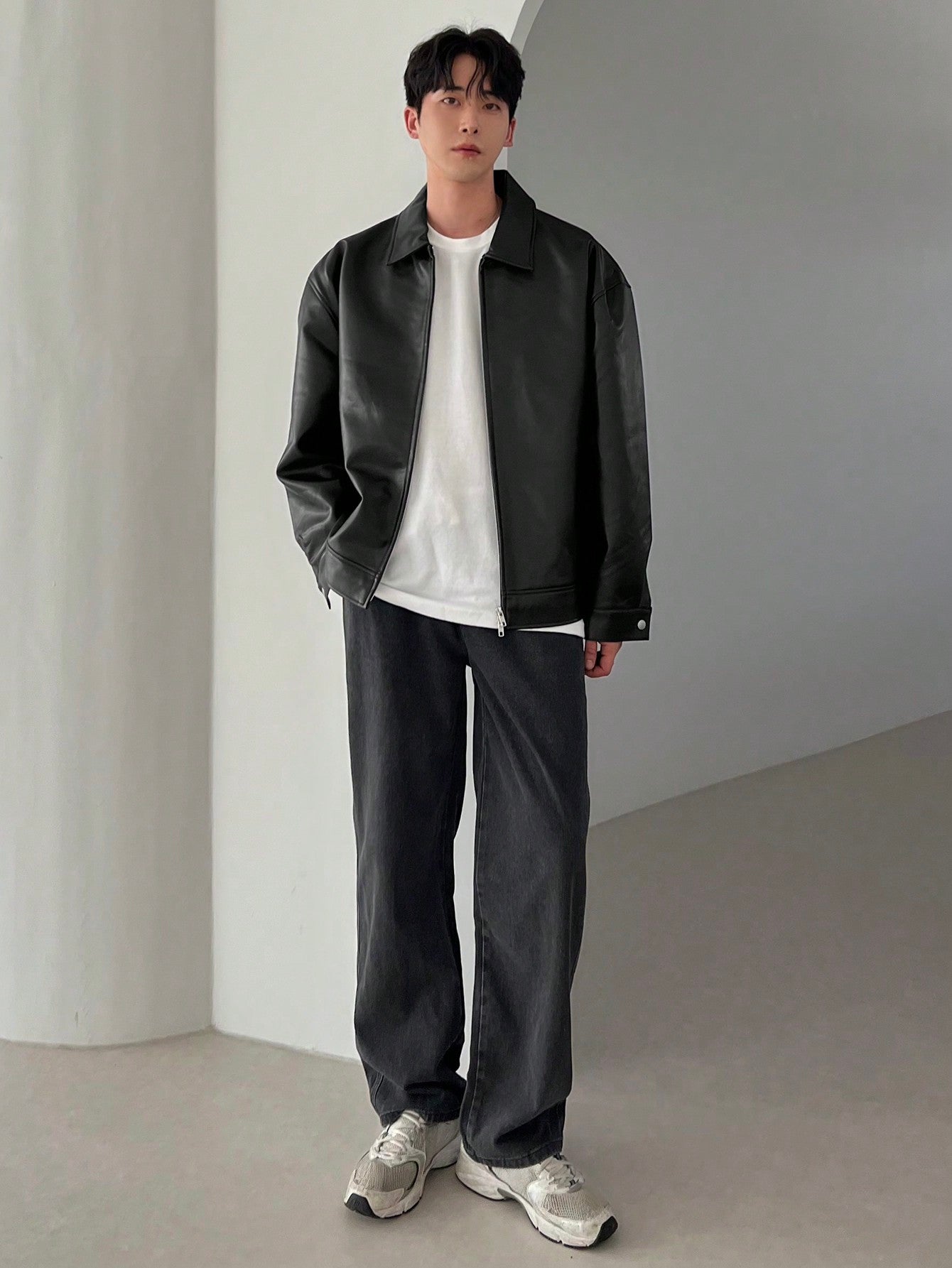 DAZY 1pc Men Plain Black Faux Leather Jacket & Coat For Autumn Black