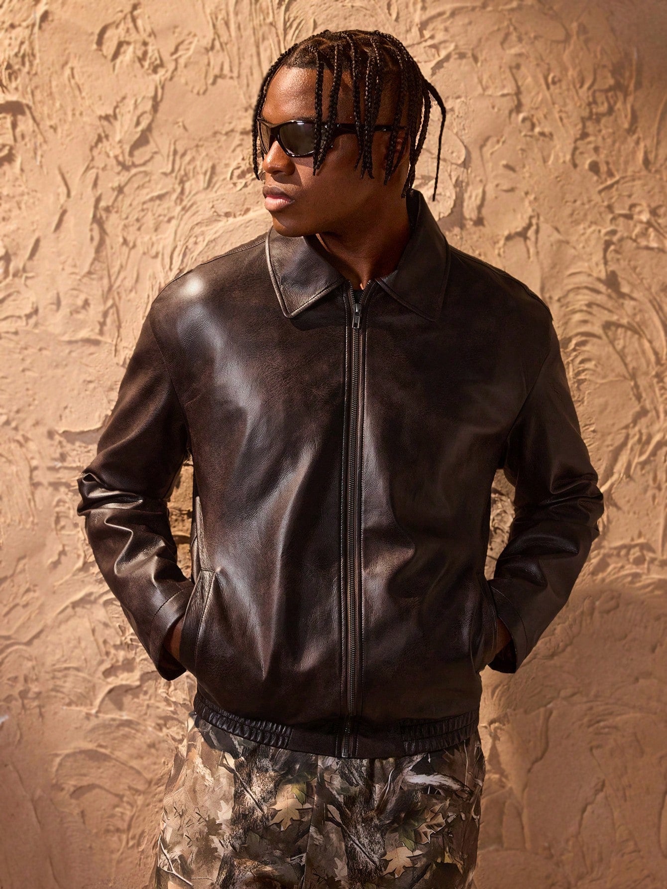 Forever 21 Men's Zipper Pocket Casual Jacket, Faux Leather, Minimalist & Fashionable For Daily Wear Brown